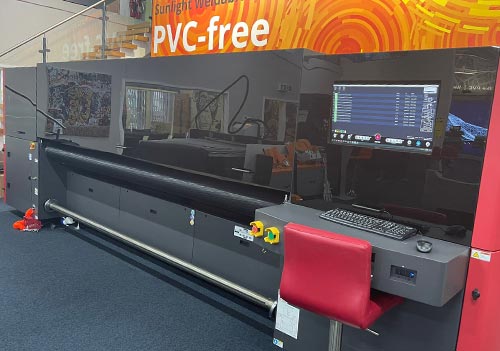 EFI VUTEk Pro 30h at CMYUK demonstration and training centre.