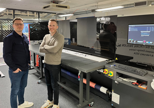 Luke Roberts, and Michael Brighty from Onward Display with their EFI Pro 30h