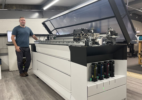 Matthew Austin from Optimum Signs with a  Canon Colorado 1650 from CMYUK 
